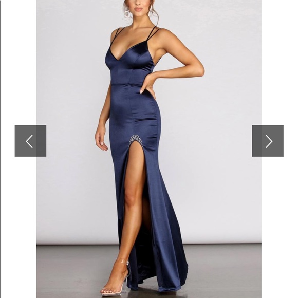 BRAND NEW Windsor Dark Blue Evening Gown - Picture 4 of 4